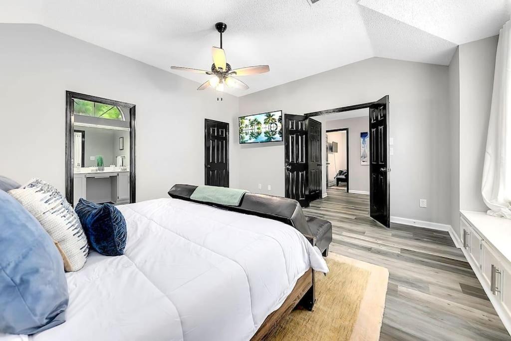 Good Karma Rentals - Renovated Ksu House Next To Interstate 75 Quiet Nhood Tm Kennesaw Exterior photo