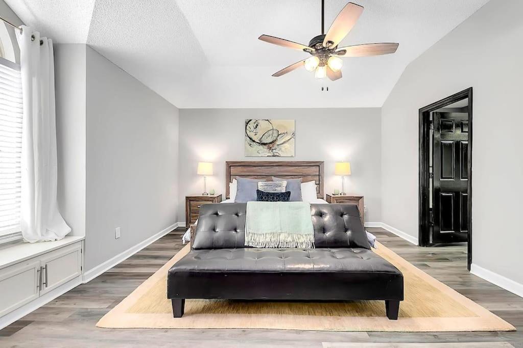 Good Karma Rentals - Renovated Ksu House Next To Interstate 75 Quiet Nhood Tm Kennesaw Exterior photo